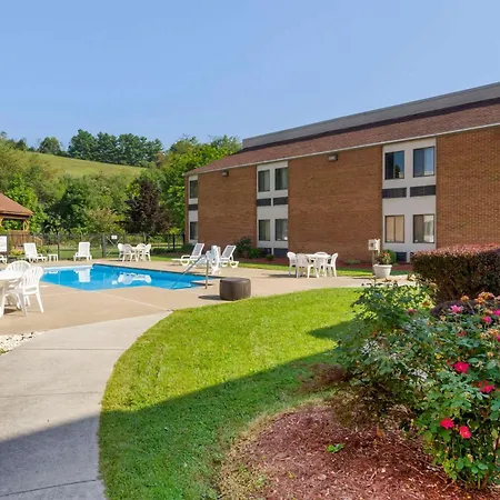Comfort Inn Bluefield-3